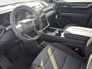 New 2025 GMC Acadia Elevation w/ Black Edition AWD/4WD video 3