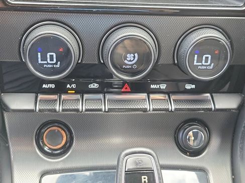 Used 2014 Jaguar F-TYPE S image 23