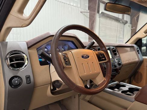 Used 2012 Ford F250 King Ranch w/ King Ranch w/Chrome Pkg AWD/4WD image 6