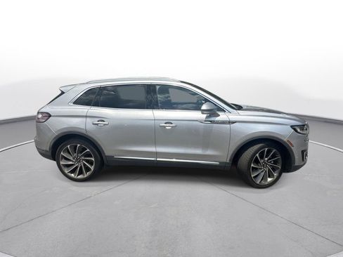 Used 2020 Lincoln Nautilus Reserve w/ Equipment Group 202A AWD/4WD image 5