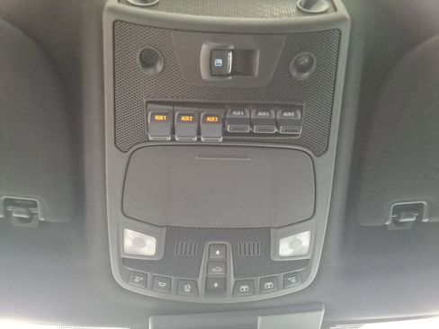 Used 2020 Ford F250 Platinum w/ FX4 Off-Road Package image 31