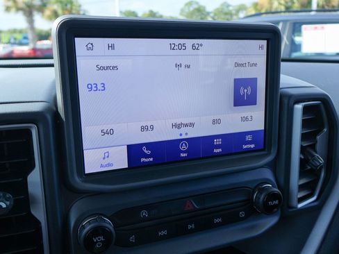 Used 2024 Ford Bronco Sport Outer Banks w/ Tech Package image 3