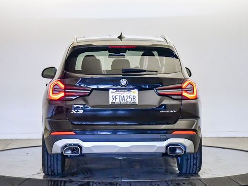 Certified 2023 BMW X3 sDrive30i w/ Premium Package image 3