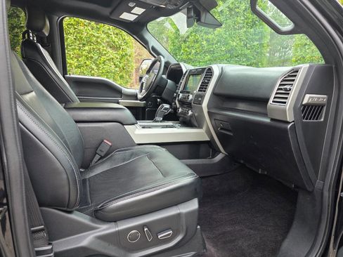 Used 2016 Ford F150 Lariat w/ Equipment Group 502A Luxury image 39