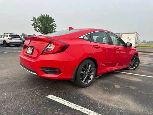 Used 2019 Honda Civic EX image 12