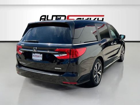 Used 2022 Honda Odyssey Touring image 7