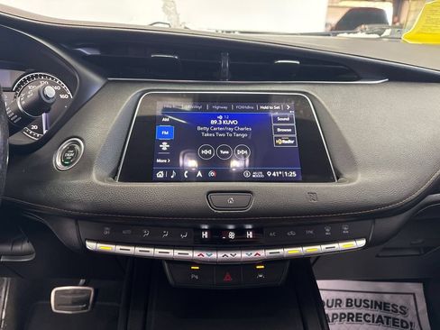 Used 2020 Cadillac XT4 Sport w/ Driver Awareness Package AWD/4WD image 15