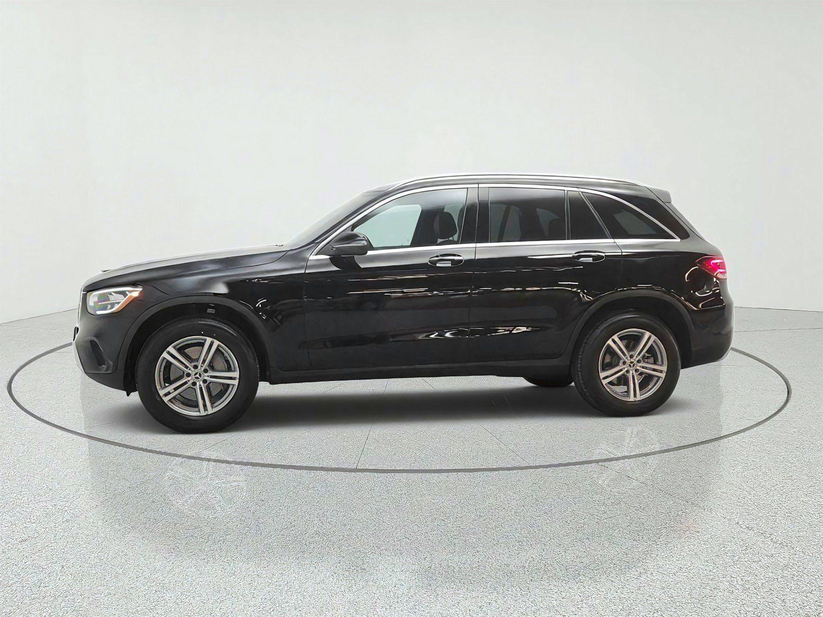 Used 2022 Mercedes-Benz GLC 300 image 8