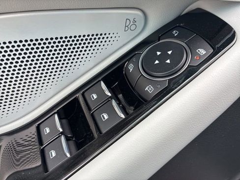 New 2026 Ford Explorer Platinum w/ LUX Leather Package AWD/4WD image 19