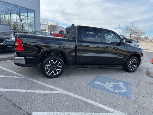 Used 2025 RAM 1500 Laramie image 32