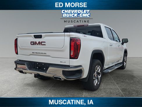 Used 2024 GMC Sierra 1500 SLT w/ SLT Premium Plus Package AWD/4WD image 5