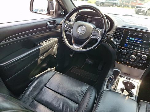 Used 2021 Jeep Grand Cherokee High Altitude AWD/4WD image 15