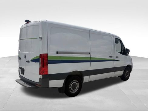 Used 2019 Mercedes-Benz Sprinter 144 Cargo image 5