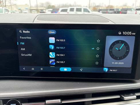 Used 2025 Hyundai Santa Fe SEL image 18