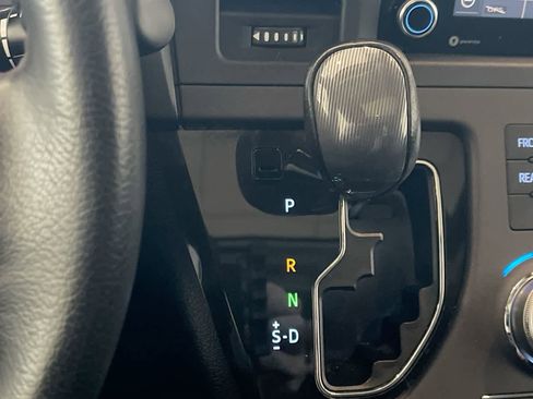 Used 2020 Toyota Sienna SE w/ SE Preferred Package image 20