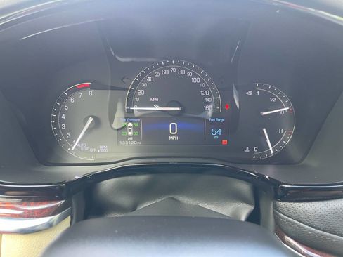 Used 2018 Cadillac XT5 Luxury w/ Driver Awareness Package image 21