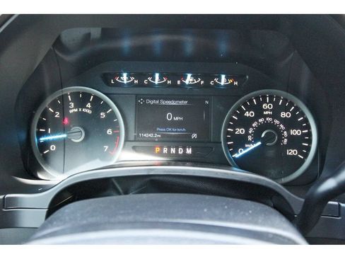 Used 2019 Ford F150 XLT w/ Equipment Group 301A Mid AWD/4WD image 13