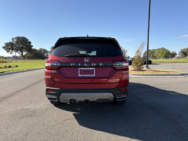 Used 2026 Honda Pilot Elite image 4