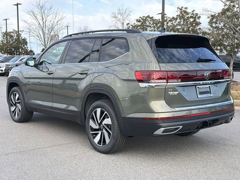 New 2026 Volkswagen Atlas SE FWD image 3