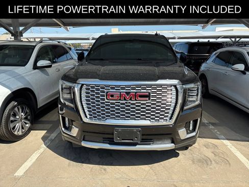 Used 2022 GMC Yukon Denali AWD/4WD image 2