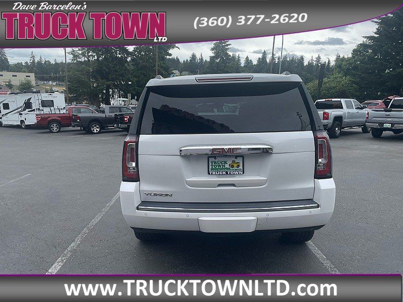 Used 2019 GMC Yukon Denali w/ Denali Ultimate Package AWD/4WD image 4