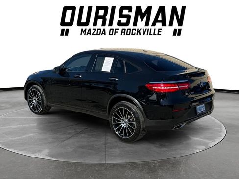 Used 2019 Mercedes-Benz GLC 300 4MATIC Coupe image 4