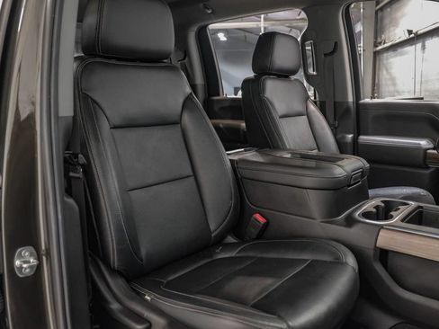 Used 2022 Chevrolet Silverado 2500 LT w/ Convenience Package AWD/4WD image 33