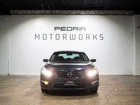 Used 2015 Nissan Altima 2.5 S w/ Power Driver Seat Package image 2