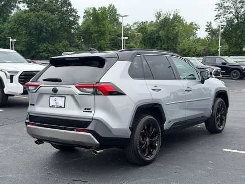 Used 2022 Toyota RAV4 XSE w/ XSE Grade Weather Package AWD/4WD image 3