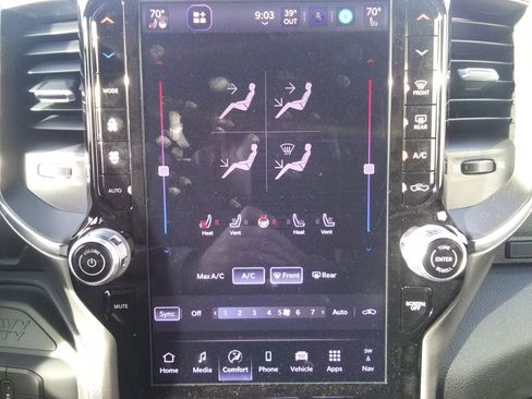 New 2026 RAM 3500 Laramie w/ Towing Technology Group image 22