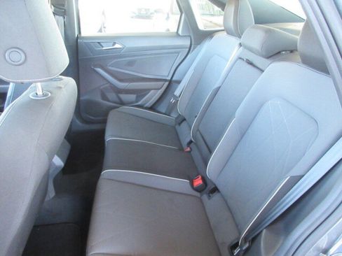 Used 2025 Volkswagen Jetta Sport FWD image 26