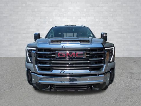Used 2025 GMC Sierra 2500 SLT w/ SLT Premium Package image 10