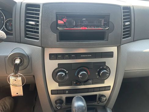 Used 2007 Jeep Grand Cherokee Laredo RWD image 18