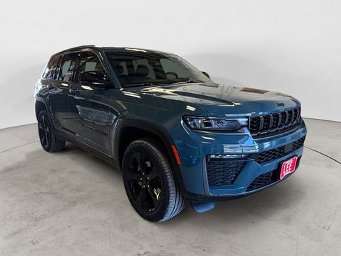 New 2026 Jeep Grand Cherokee Limited image 8