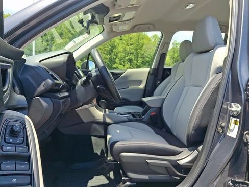 Used 2023 Subaru Forester AWD/4WD image 13