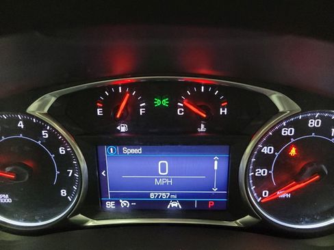 Used 2021 GMC Terrain SLE w/ Driver Convenience Package image 23