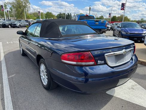 Used 2006 Chrysler Sebring Touring FWD image 6
