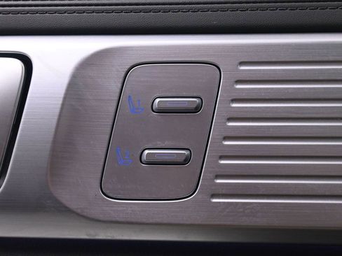 Used 2024 Hyundai Santa Fe Limited FWD image 41