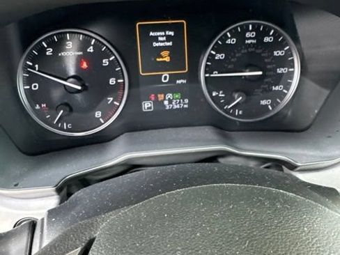 Certified 2024 Subaru Outback Limited AWD/4WD image 8