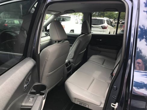 Used 2017 Honda Ridgeline RTL-T image 10