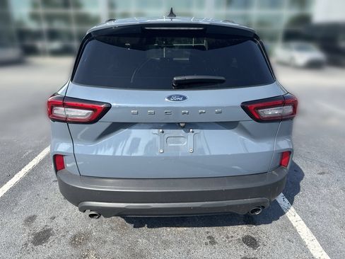 Certified 2025 Ford Escape ST-Line FWD image 5