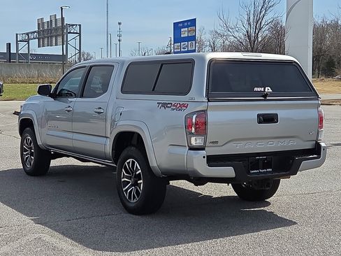 Used 2023 Toyota Tacoma TRD Sport w/ Advanced Technology Package image 4