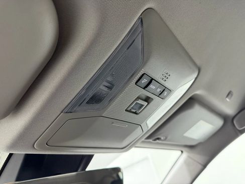 Used 2024 Toyota RAV4 LE image 28