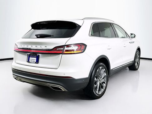 Used 2022 Lincoln Nautilus Reserve w/ Equipment Group 201A FWD image 7