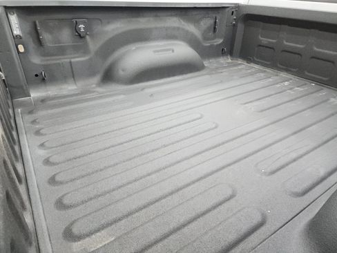 Used 2024 RAM 2500 Laramie w/ Night Edition AWD/4WD image 5