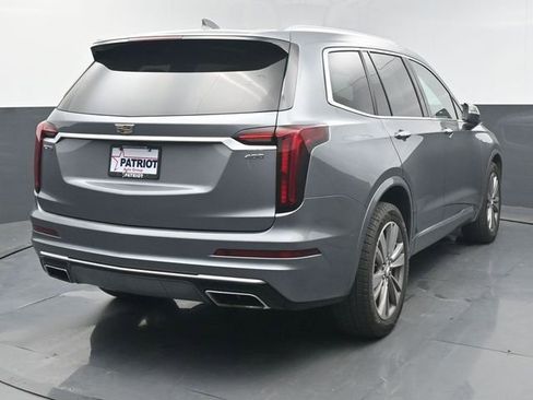 Used 2020 Cadillac XT6 Premium Luxury w/ LPO, Floor Liner Package image 5