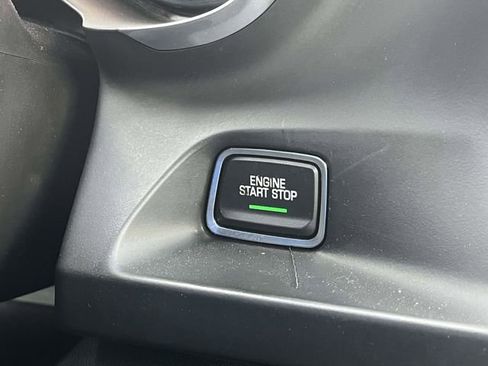 Used 2017 Chevrolet Camaro SS image 28