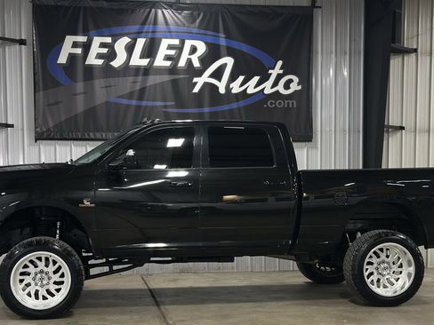 Used 2016 RAM 2500 SLT w/ Luxury Group AWD/4WD image 11