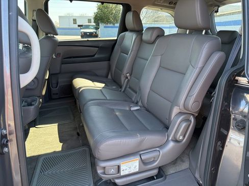 Used 2016 Honda Odyssey EX-L image 19
