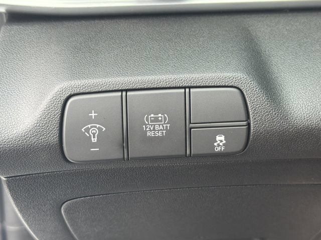 New 2026 Hyundai Elantra Hybrid FWD image 34